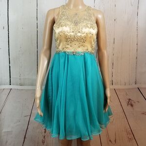 ALYCE PARIS Short Silky Chiffon Skater Dress